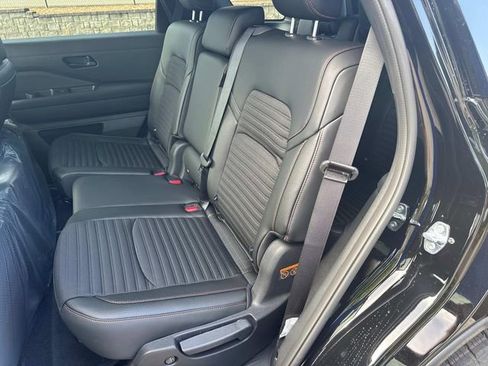 New 2026 Nissan Pathfinder Rock Creek AWD/4WD image 16