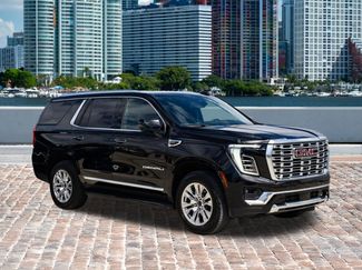 Used 2025 GMC Yukon Denali AWD/4WD video 3