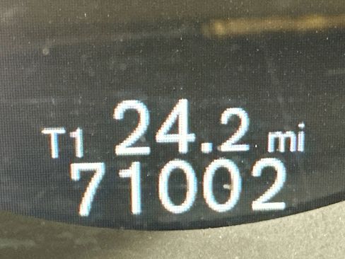 Used 2016 Volvo V60 T5 Platinum w/ Climate Package image 20