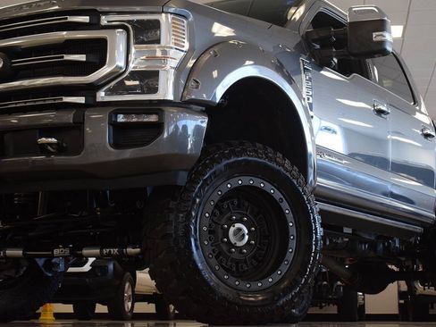 Used 2021 Ford F250 Platinum AWD/4WD image 9