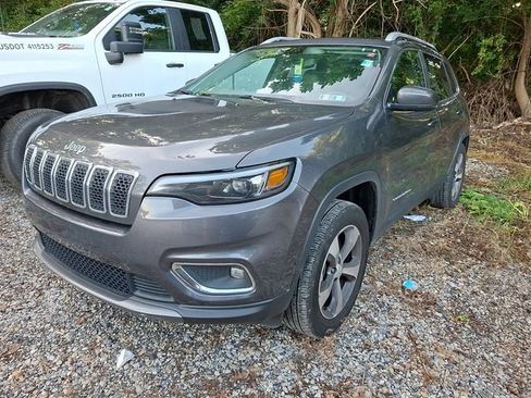 Used 2020 Jeep Cherokee Limited AWD/4WD image 3