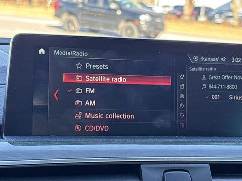 Used 2018 BMW 340i Sedan w/ Premium Package image 29