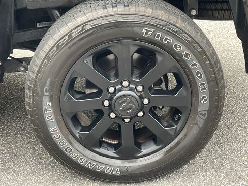 Used 2025 RAM 2500 Big Horn AWD/4WD image 37