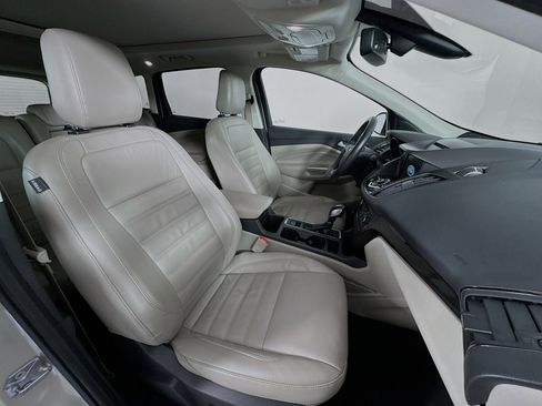 Used 2018 Ford Escape Titanium image 29