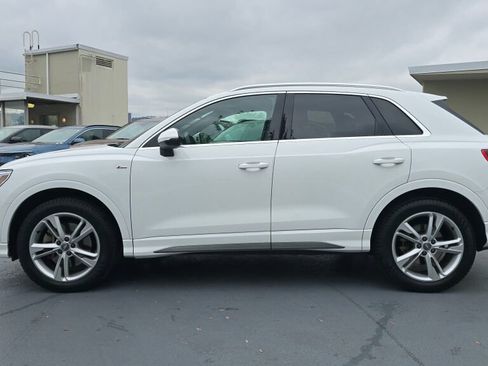 Used 2020 Audi Q3 2.0T Premium Plus w/ Premium Plus Package AWD/4WD image 6