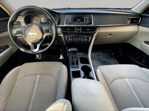 Used 2017 Kia Optima LX FWD image 7