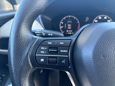 Certified 2024 Honda HR-V LX image 23