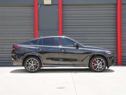 Used 2021 BMW X6 sDrive40i w/ M Sport Package RWD image 6