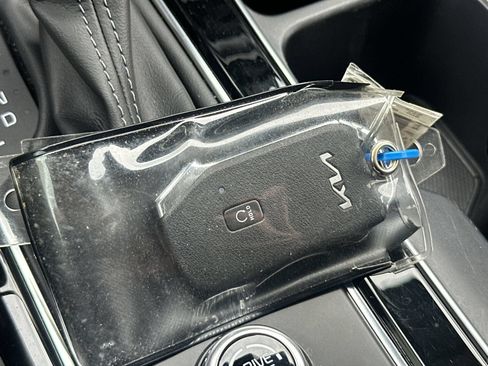 Used 2022 Kia Telluride EX w/ EX Premium Package FWD image 35