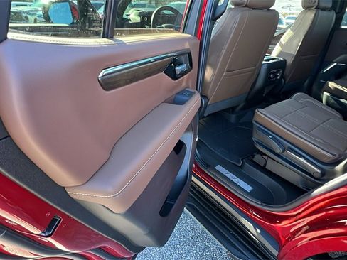 New 2026 Chevrolet Tahoe High Country w/ Sun And Tow Package image 17