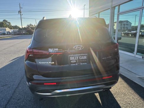 Used 2023 Hyundai Santa Fe Limited image 3