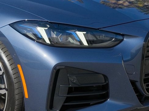 New 2026 BMW 440i xDrive Convertible w/ Premium Package image 8