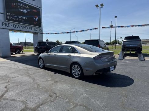 Used 2016 Lincoln MKZ w/ Equipment Group 300A Reserve FWD image 3