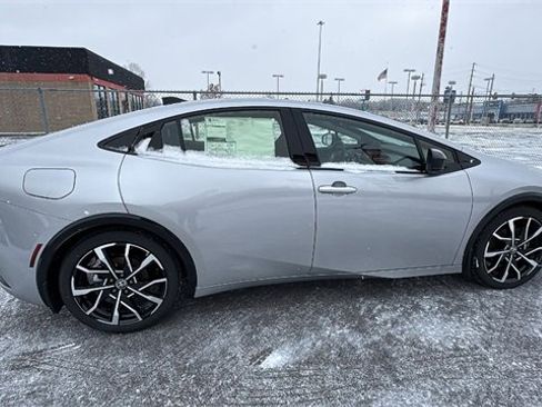 New 2026 Toyota Prius Plug-In Hybrid image 6