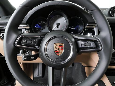 New 2026 Porsche Macan S image 10