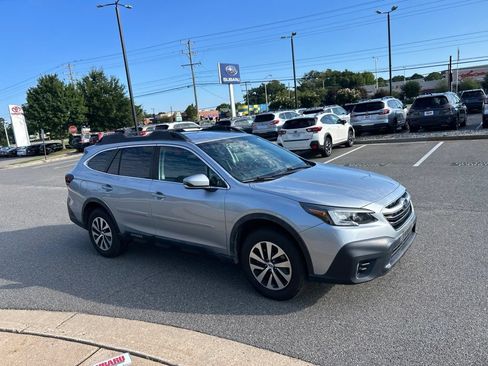 Used 2021 Subaru Outback Premium AWD/4WD image 1