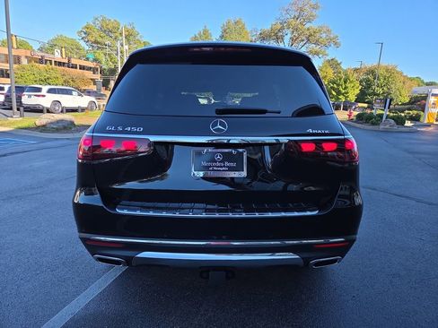 New 2026 Mercedes-Benz GLS 450 4MATIC image 4