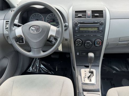 Used 2010 Toyota Corolla LE w/ All Weather Guard Pkg FWD image 24