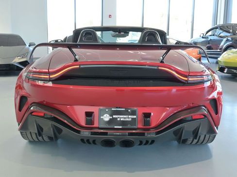 Used 2023 Aston Martin V12 Vantage Roadster image 19