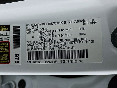 Used 2024 Toyota Tacoma TRD Off-Road image 12