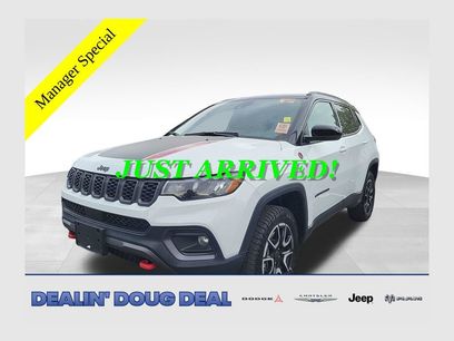 Used 2025 Jeep Compass Trailhawk
