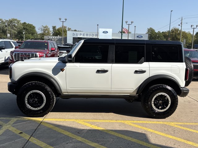 Used 2025 Ford Bronco Badlands AWD/4WD image 8