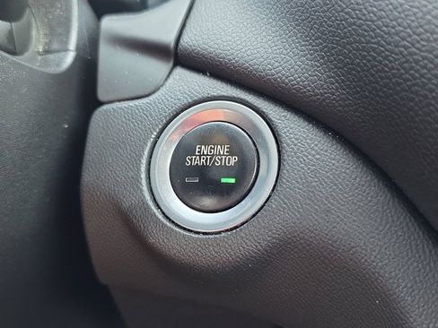 Used 2019 Chevrolet Equinox LT AWD/4WD image 25