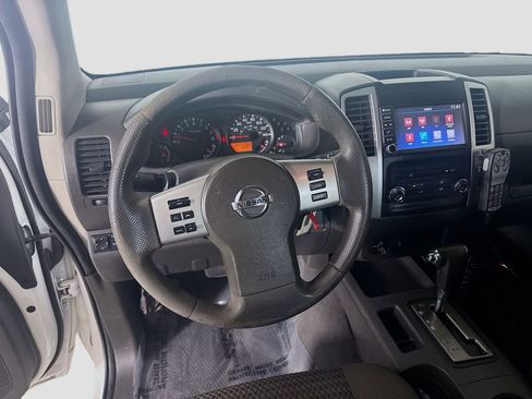 Used 2019 Nissan Frontier SV RWD image 13