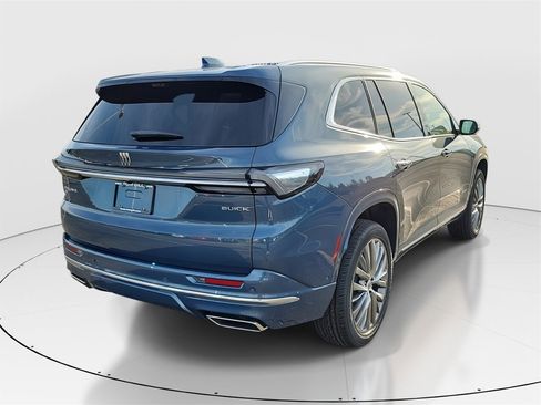 New 2026 Buick Enclave Avenir w/ Super Cruise Package image 3