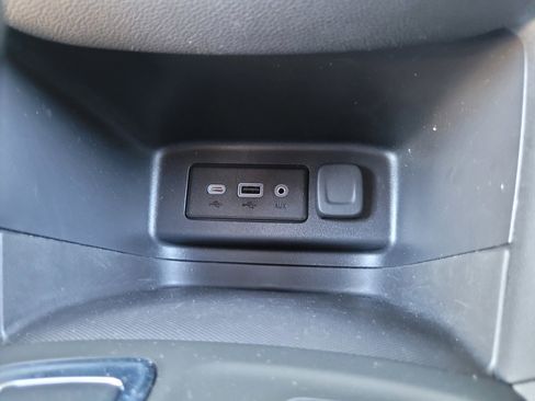 Used 2023 Chevrolet Equinox LT w/ Driver Convenience Package AWD/4WD image 20