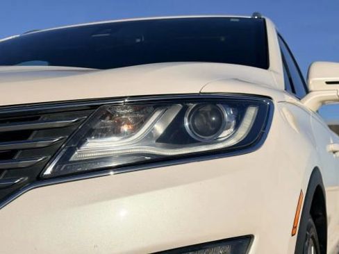 Used 2017 Lincoln MKC Reserve w/ Lincoln MKC Climate Package image 53