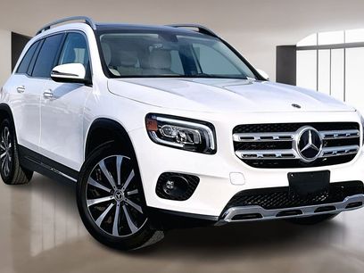 Used 2023 Mercedes-Benz GLB 250 w/ Premium Package
