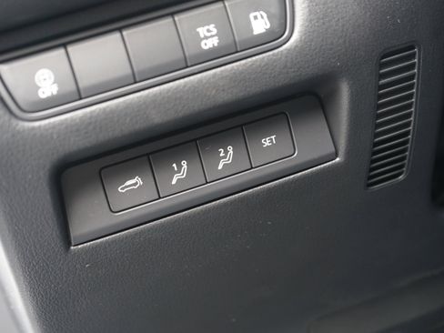 Certified 2025 MAZDA CX-50 AWD 2.5 Hybrid w/ Premium Pkg image 16