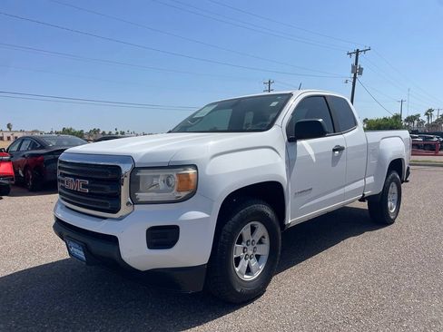 Used 2020 GMC Canyon W/T w/ Convenience Package RWD image 3