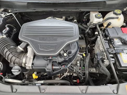 Certified 2023 Cadillac XT5 Sportv w/ LPO, Floor Liner Package AWD/4WD image 28