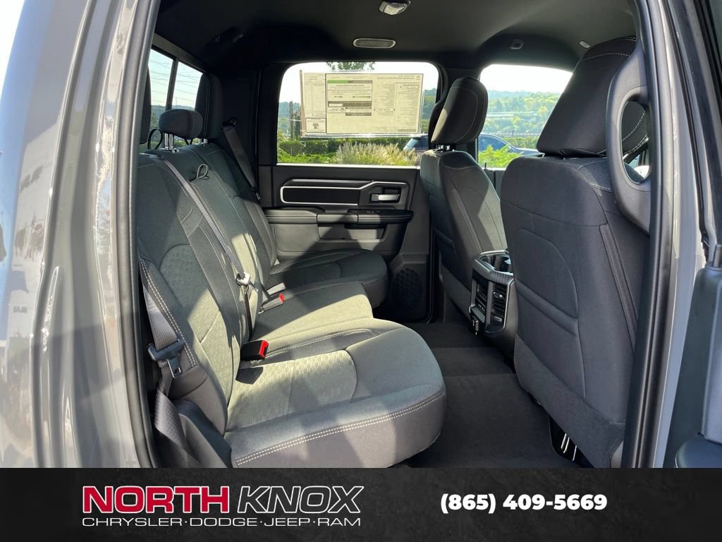 New 2027 RAM 3500 Big Horn AWD/4WD image 23