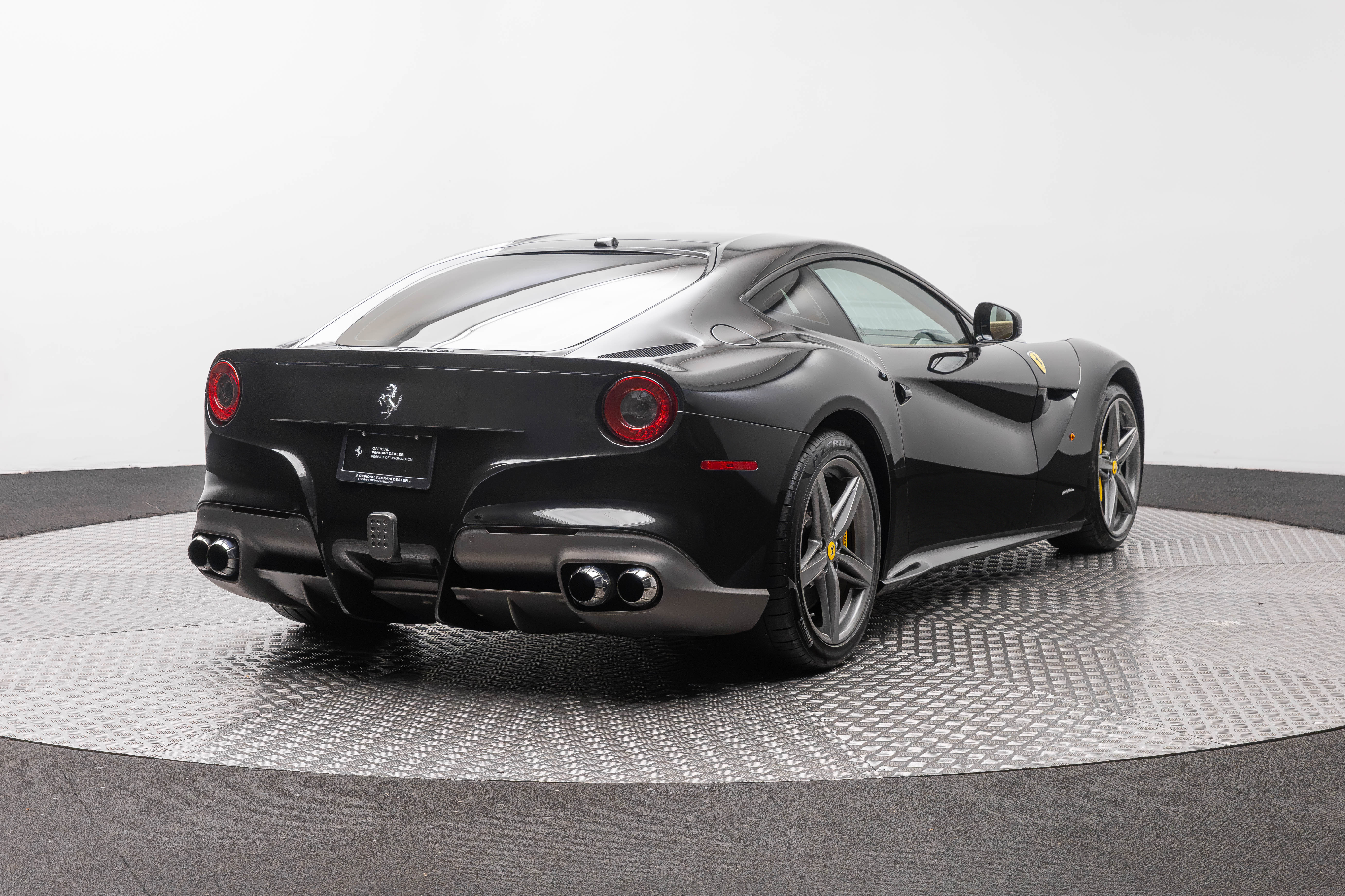 Certified 2014 Ferrari F12 Berlinetta RWD image 7