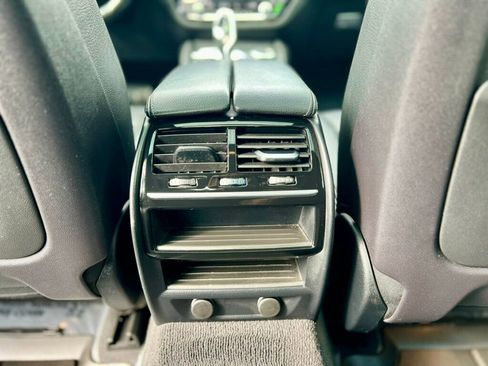 Used 2019 BMW 640i Gran Turismo xDrive w/ M Sport Package image 19