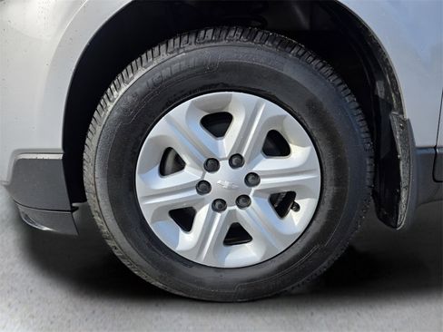 Used 2016 Chevrolet Traverse LS image 10