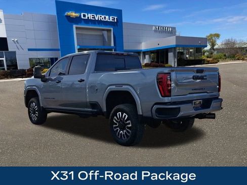 Used 2024 GMC Sierra 2500 Denali Ultimate image 6