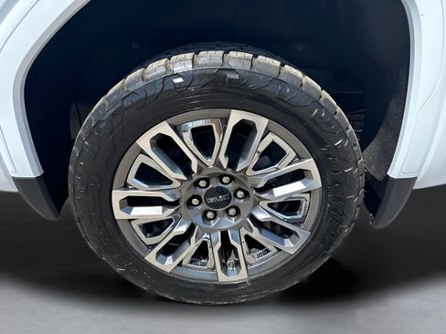 Used 2026 GMC Sierra 1500 Denali Ultimate AWD/4WD image 36