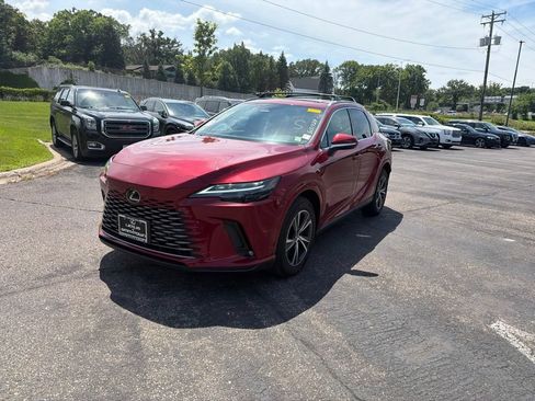 Used 2023 Lexus RX 350 Premium w/ Accessory Package (Z1) AWD/4WD image 4
