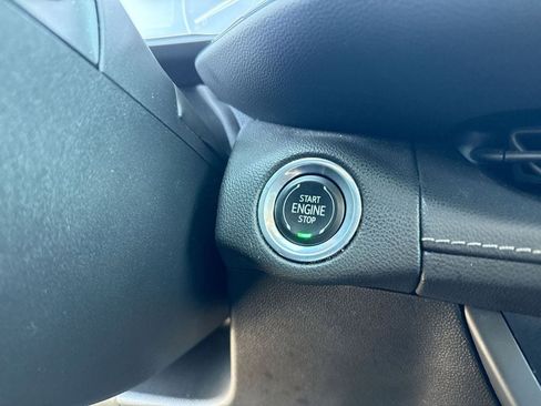 Certified 2022 Buick Envision Preferred FWD image 15