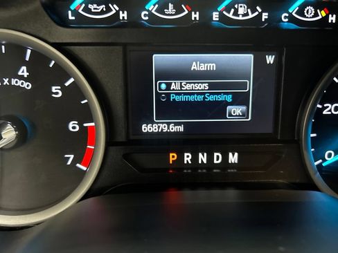 Used 2021 Ford F250 XLT w/ XLT Premium Package AWD/4WD image 17
