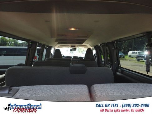 Used 2020 Chevrolet Express 3500 LT w/ LT Preferred Equipment Group RWD image 26
