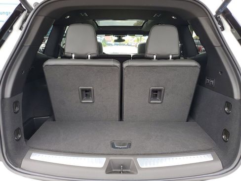 Certified 2024 Cadillac XT6 Sport image 31