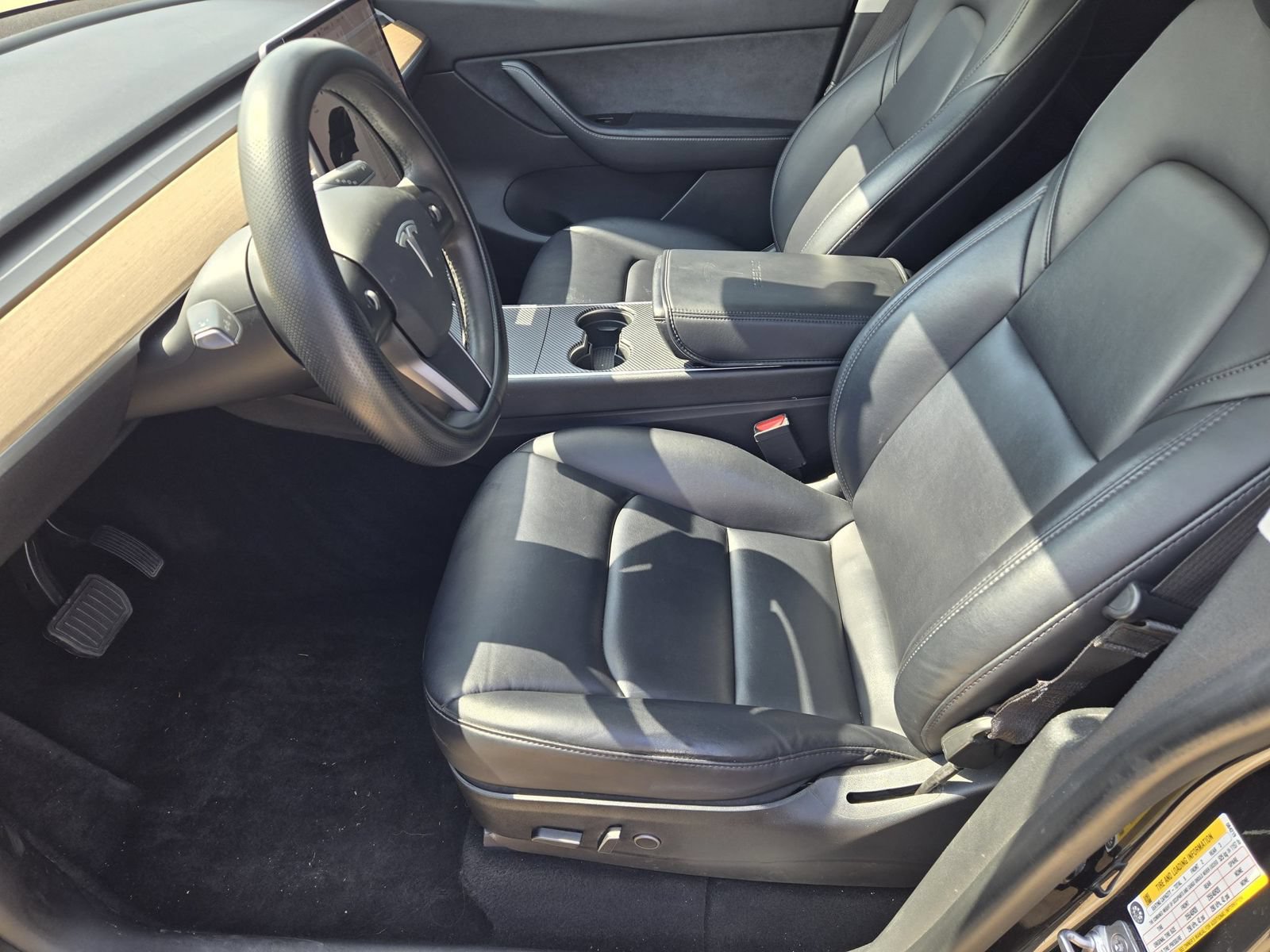 Used 2021 Tesla Model Y Long Range AWD/4WD image 12