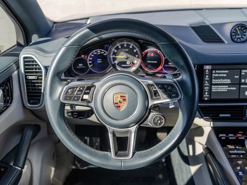 Used 2019 Porsche Cayenne E-Hybrid image 20