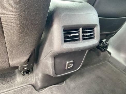 Certified 2024 GMC Terrain SLE FWD image 19
