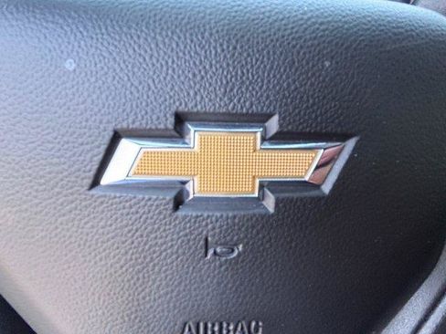 Used 2025 Chevrolet Silverado 2500 W/T w/ WT Convenience Package RWD image 22